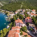 Marina Apartman