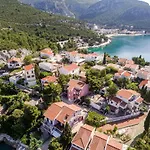 Marina Apartman