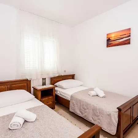 Marina Apartment Klek